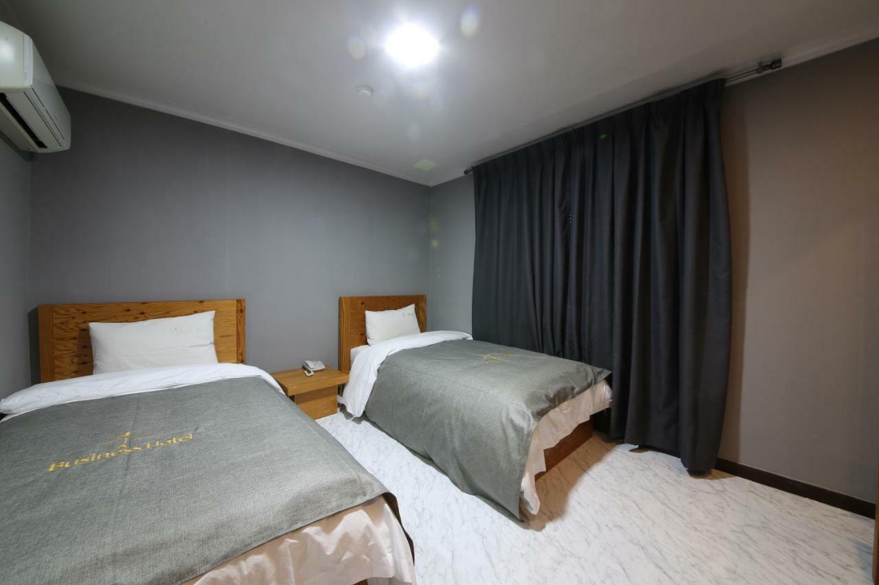 Gung Hotel Jeonju Zewnętrze zdjęcie