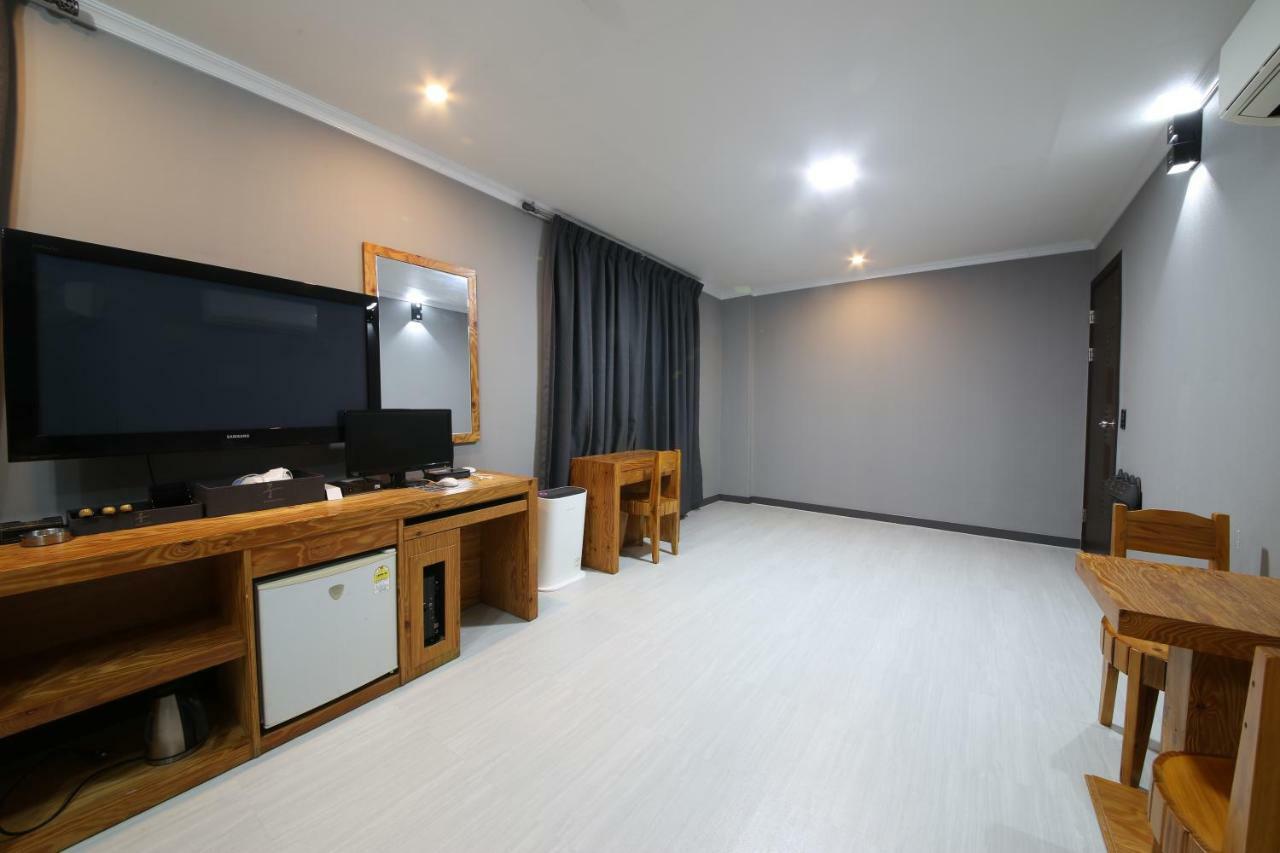 Gung Hotel Jeonju Zewnętrze zdjęcie