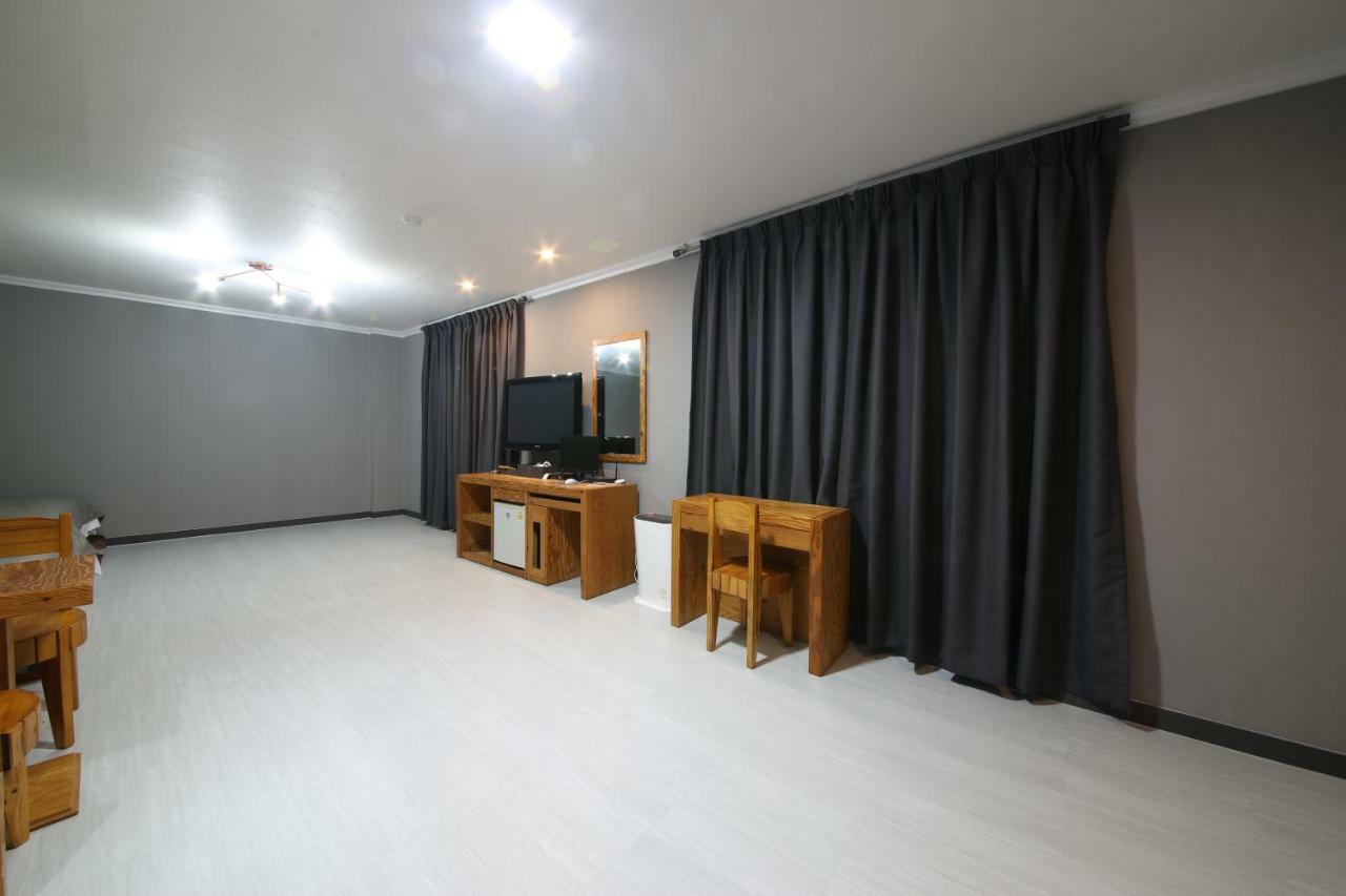 Gung Hotel Jeonju Zewnętrze zdjęcie