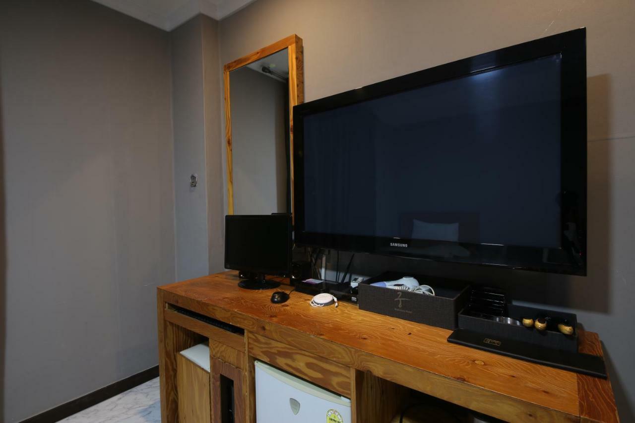 Gung Hotel Jeonju Zewnętrze zdjęcie